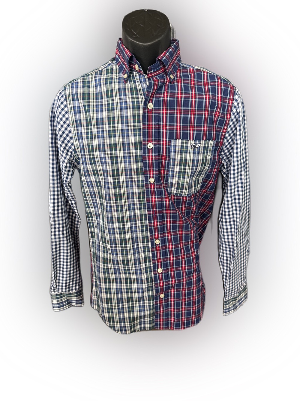 Vineyard Vines Slim Fit Tucker Shirt Men’s Plaid and Checkered Shirt. Size XS